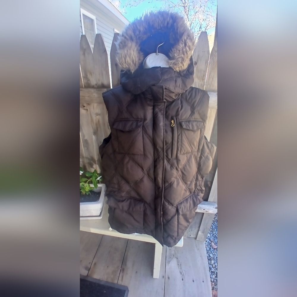 Lands' End Brown Quilted Women's Down  Vest with Faux Fur Hood. Sz XL